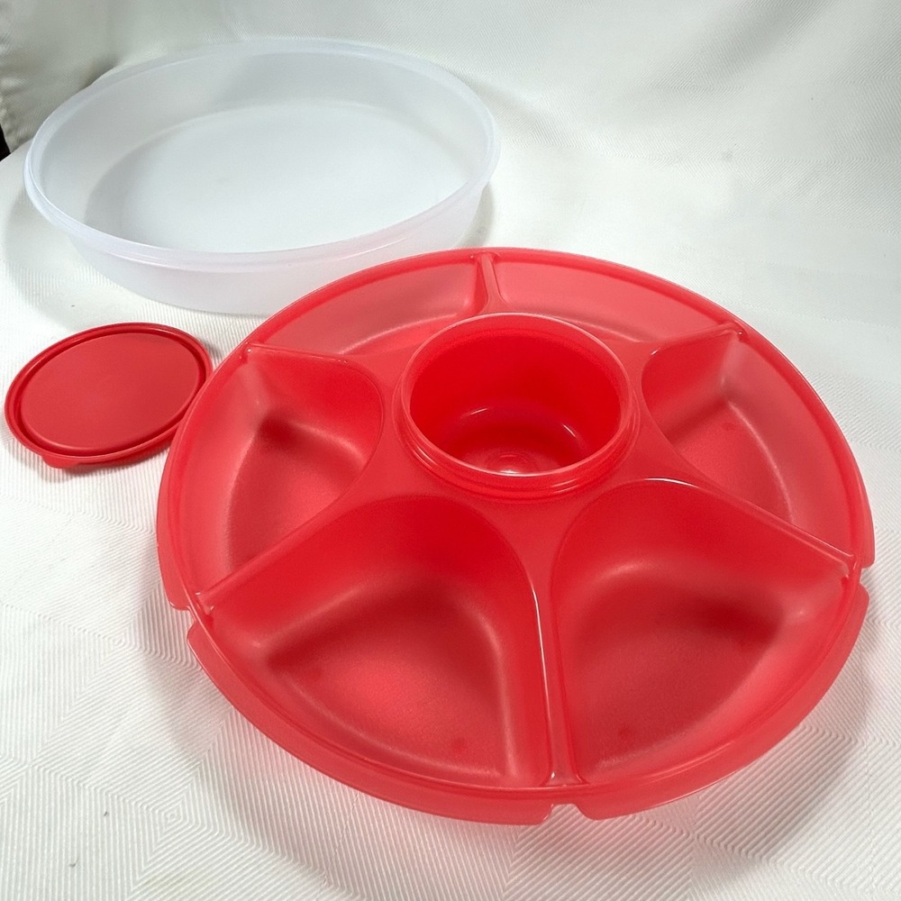 Tupperware Serving Center 6-Part Divided Party Veggie Snack & Dip Tray with lid
